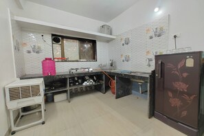 3bhk | Shared kitchen - Devansh Villa (Mahabaleshwar)