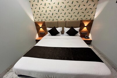 Hotel Moon Light Isanpur Ahmedabad