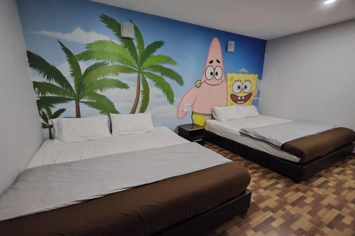 Desk, free WiFi, bed sheets