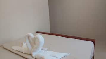 Phòng 3 Superior | Bàn, giường gấp/giường phụ (phụ phí)