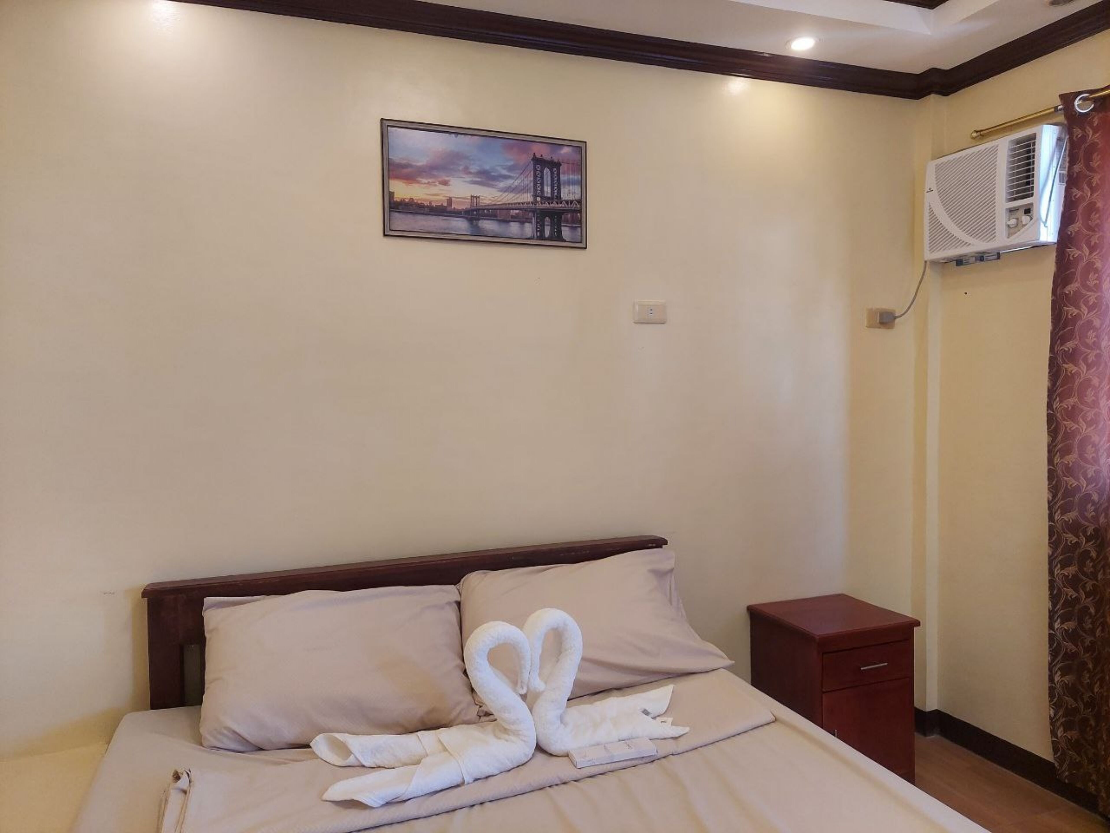 Family Room | Desk, rollaway beds, free WiFi, bed sheets