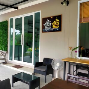 Lobby - Davy'S Cottage Phuket (Thep Krasattri)