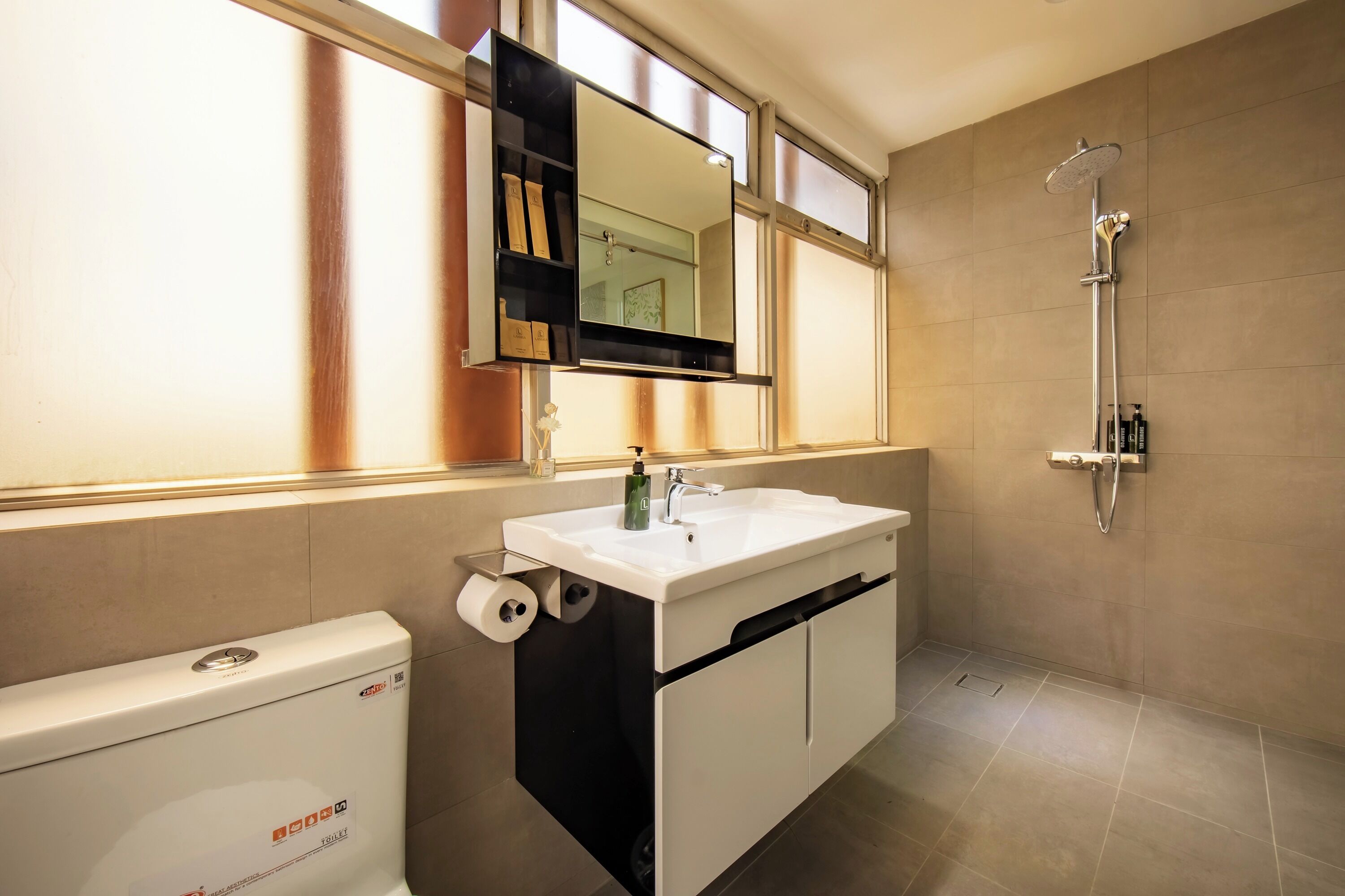Photo - Lanura Saigon Boutique Hotel