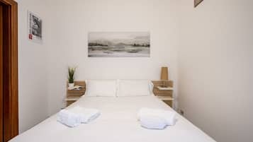 4 Schlafzimmer, BĂŒgeleisen/BĂŒgelbrett, WLAN, BettwĂ€sche