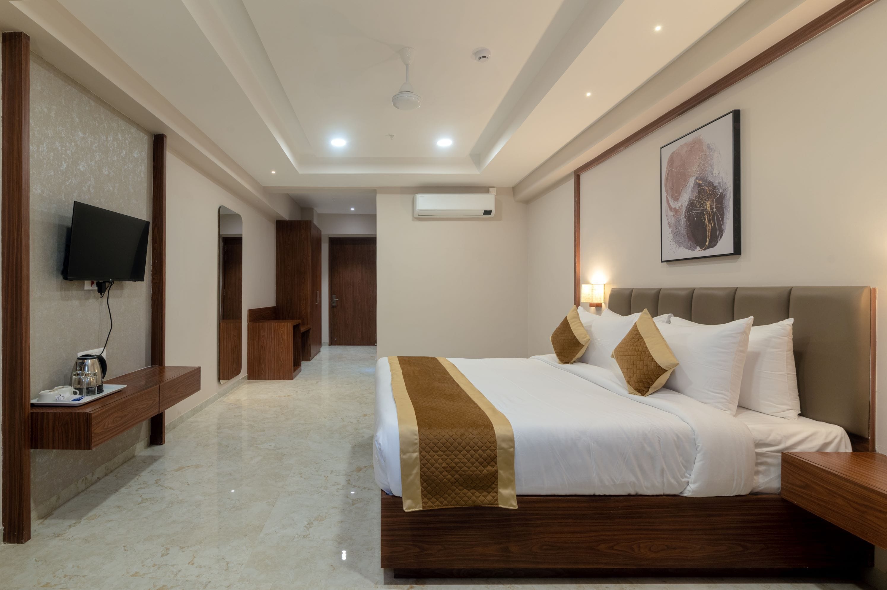 Deluxe Room | Free WiFi