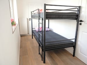 5 Schlafzimmer, Internetzugang