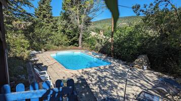 Piscine extérieure