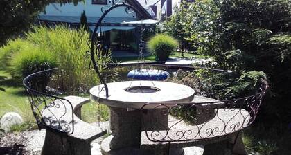 Lively Apartment in Monchsroth