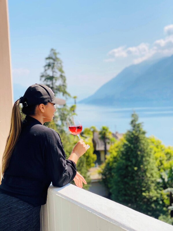 Apartment, 2 Bedrooms, Smoking | View from property