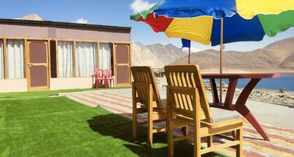 Grand Cozy Cottage Pangong