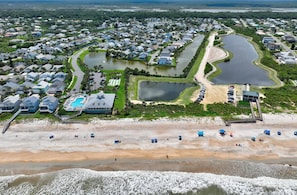 Beach nearby, surfing, motor boating