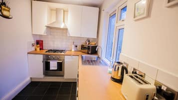 Fridge, microwave, oven, electric kettle