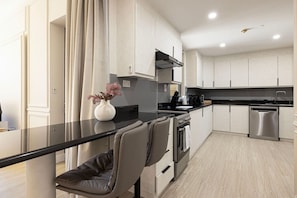 Fridge, microwave, oven, stovetop - World Class | 1BR | Breathtaking Beach Views (JBR, Dubai)