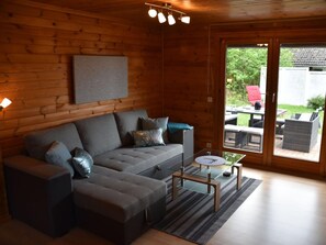 Living area - Lovely Apartment in Dammbach (Dammbach)