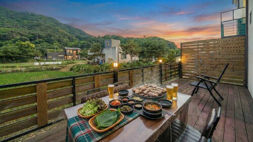 Gapyeong Ttonggangaji Kids Poolvilla