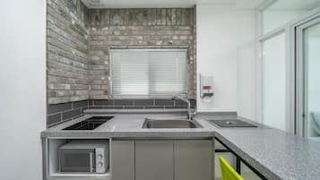 Basic Room, 1 Bedroom (Agisae) | Private kitchen