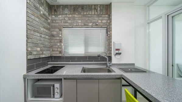 Basic Room, 1 Bedroom (Agisae) | Private kitchen