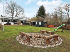 Exterior - 6 Person Holiday Home in Saeby (Sæby)