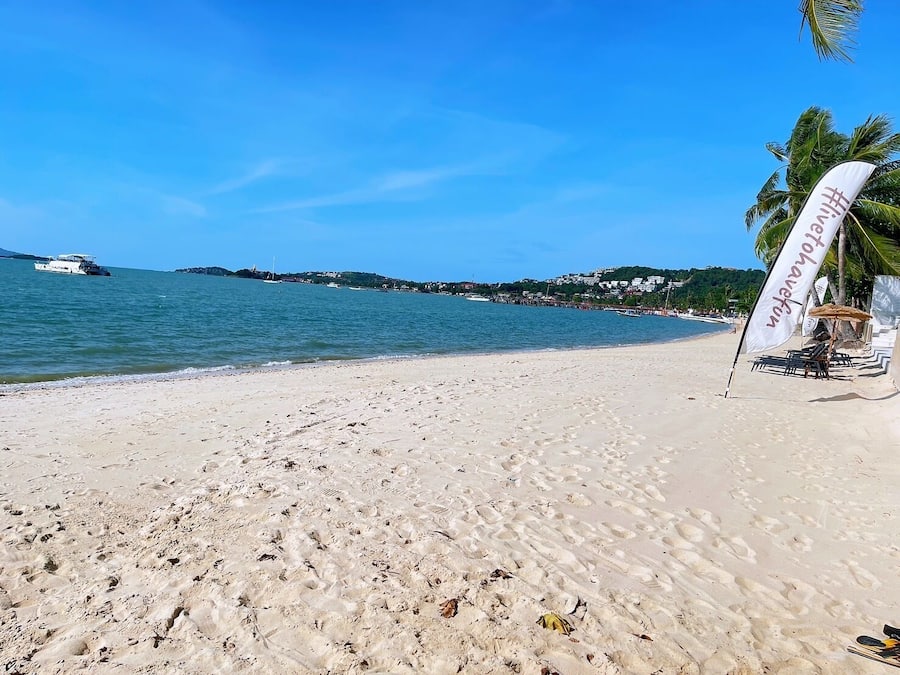 Vlak bij het strand