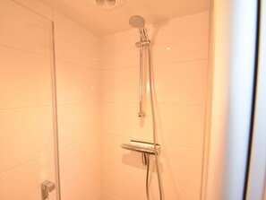 Apartment | Badezimmer