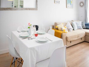 하우스 | 다이닝