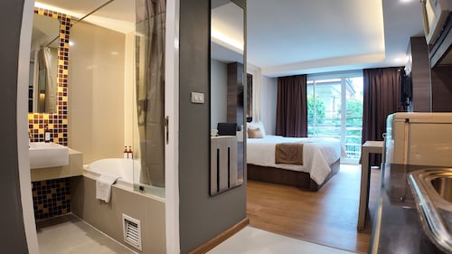 Aspira Suites Sukhumvit 20