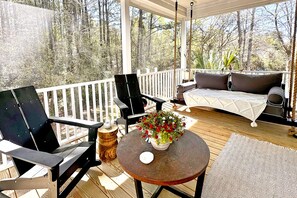 Terrace/patio - Beautiful luxurious executive home located eight minutes from beach and golf.  (Mount Pleasant)