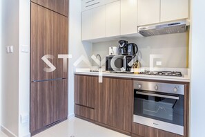 Familienapartment | Eigene Küche | Kühlschrank, Mikrowelle, Wasserkocher mit Kaffee-/Teezubehör