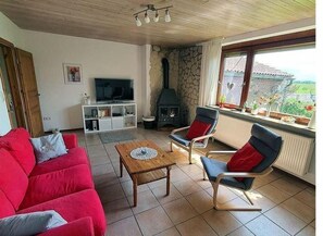 Smart TV, lettore DVD, impianto stereo