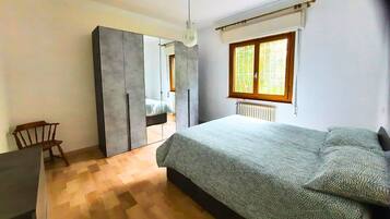 2 camere, ferro/asse da stiro, Wi-Fi, lenzuola