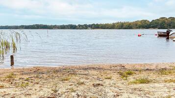 House | Water view