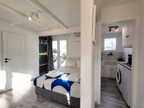 1 bedroom, desk, free WiFi, bed sheets - Lycabettus Susnhine Loft (Athina)