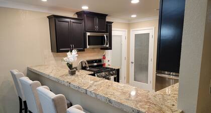 Orange Texas Honey Hive - Upscale living with small town charm.