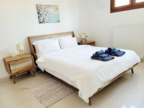 9 Schlafzimmer, Bügeleisen/Bügelbrett, WLAN, Bettwäsche