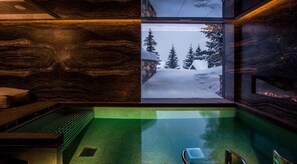Pool - Stunning Chalet Ebene Rental in Courchevel 1850, Nogentil (Örebro län)