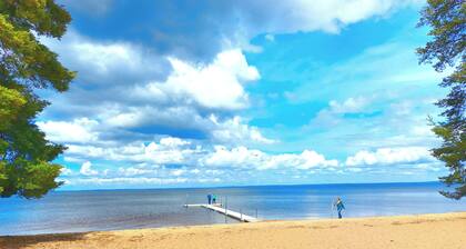 Holiday home, Large natural property, Surrounded by several lakes
