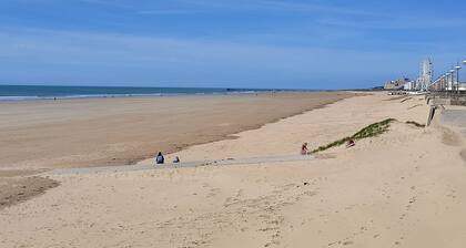 Apt T2 au Bord de L'océan en Vendée Pour 4. AccÚs Plage à Pied. Pistes Cyclables