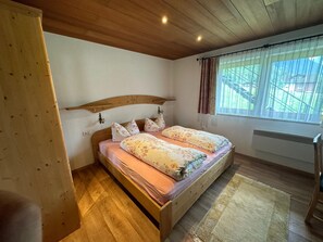 1 bedroom, individually furnished - Cosy Apartment in Gortipohl With Garden (Sankt Gallenkirch)