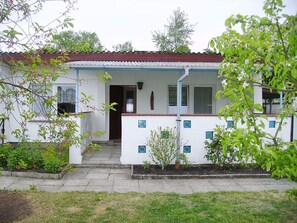 Exterior - to the Beach Comfortable Holiday Residence (Lubmin)