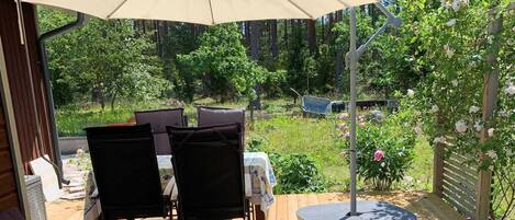House | Outdoor dining
