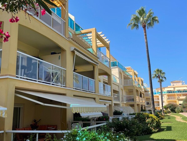 บ้านพัก | บริเวณภายนอก