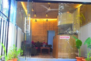 Front of property - ROSHNI - THE LUXURY GUEST HOUSE (Baga)