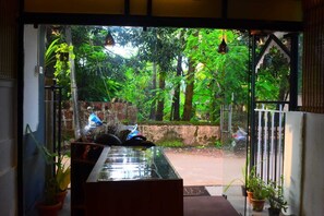 Reception - ROSHNI - THE LUXURY GUEST HOUSE (Baga)