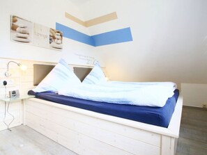 House | 3 bedrooms, individually furnished, iron/ironing board - Luerssen Lindenhopsweg (Wunstorf)