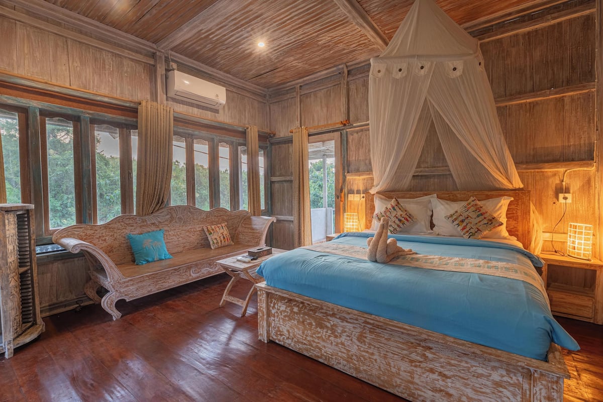 Family Bungalow