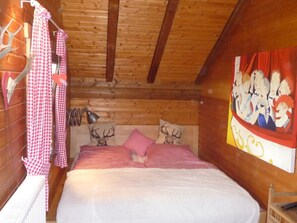 Apartment | 2 bedrooms, individually furnished - Holiday Home in Einberger Switzerland (Roedental)