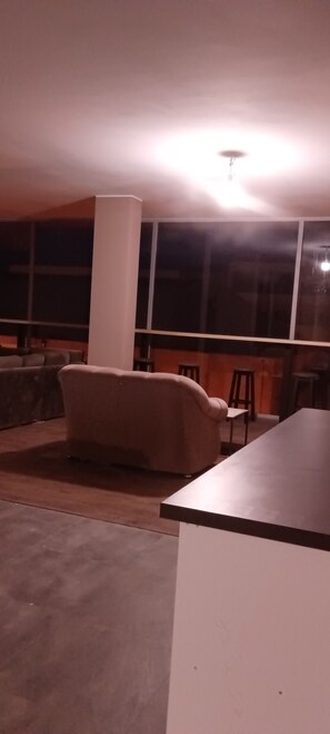 Comfort Shared Dormitory, Garden View | Living area