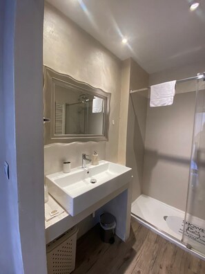 Chambre Double Classique | Salle de bain