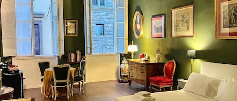 Superior Room | In-room safe, desk, soundproofing, free WiFi