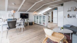 Unclassified image, 4 of 19, button - 5 Person Holiday Home in Esbjerg V (Esbjerg)